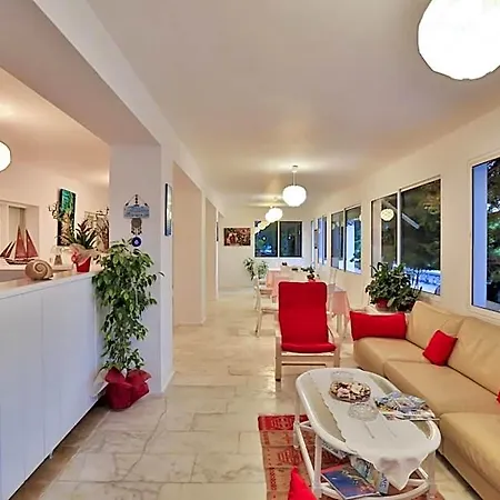 Kiraz Butik 3* Alacati
