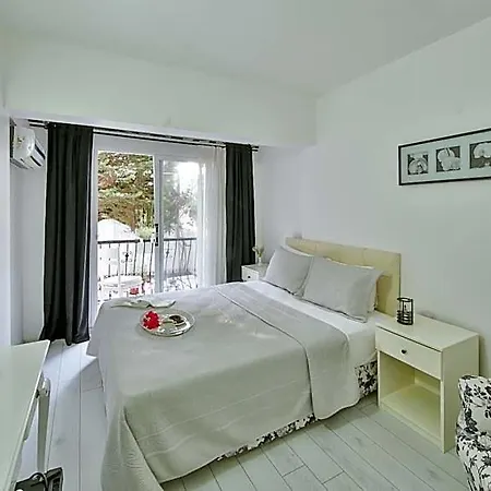 Kiraz Butik Bed & Breakfast